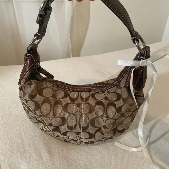 SOLD - Picture 3 of 4